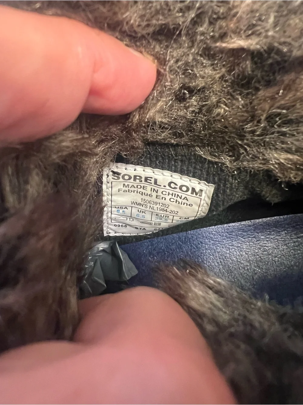 Sorel Joan of Arc ankle boots with faux fur trim size 8.5